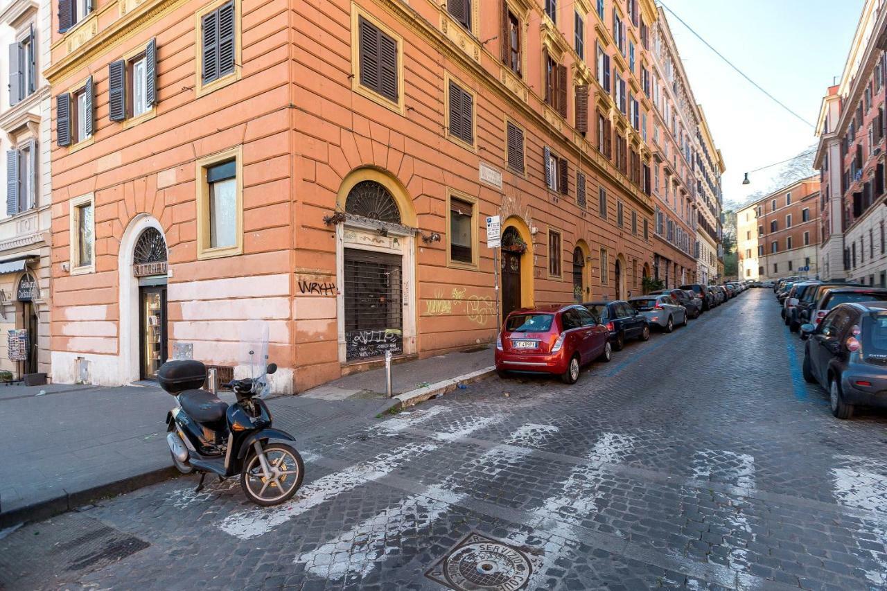 Boutique Domus Trastevere Bertani Rome Exterior photo